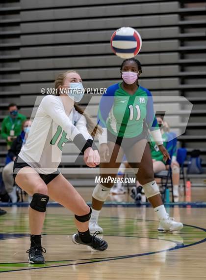 Thumbnail 1 in Mountain Island Charter vs East Wake Academy (NCHSAA 1A Finals) (1 of 2 - the game) photogallery.