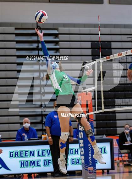 Thumbnail 3 in Mountain Island Charter vs East Wake Academy (NCHSAA 1A Finals) (1 of 2 - the game) photogallery.
