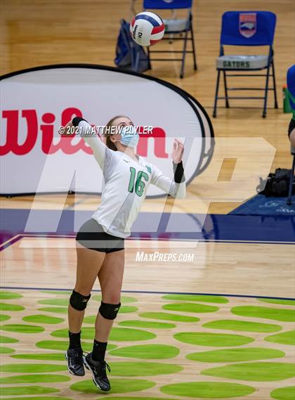 Thumbnail 1 in Mountain Island Charter vs East Wake Academy (NCHSAA 1A Finals) (1 of 2 - the game) photogallery.