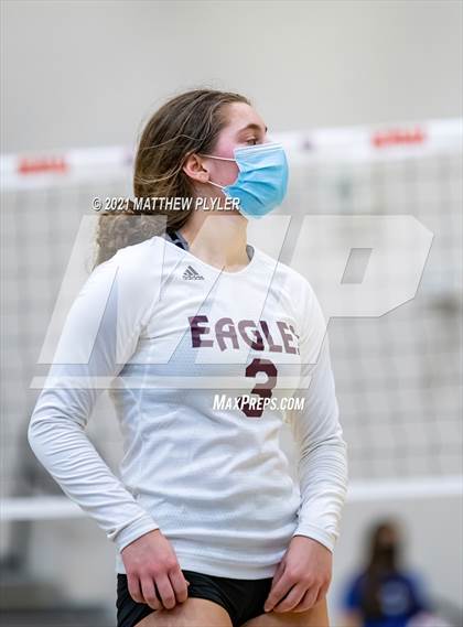 Thumbnail 3 in Mountain Island Charter vs East Wake Academy (NCHSAA 1A Finals) (1 of 2 - the game) photogallery.
