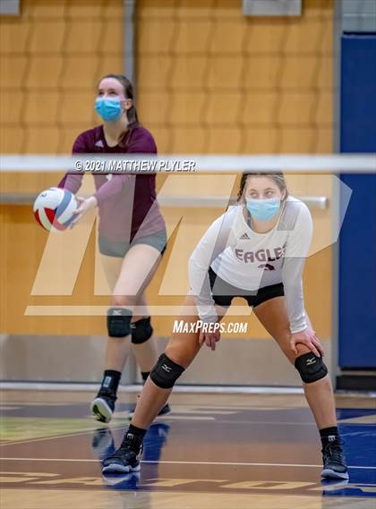 Thumbnail 1 in Mountain Island Charter vs East Wake Academy (NCHSAA 1A Finals) (1 of 2 - the game) photogallery.