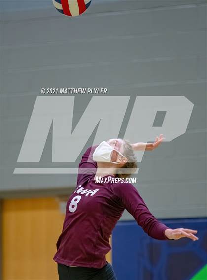 Thumbnail 2 in Mountain Island Charter vs East Wake Academy (NCHSAA 1A Finals) (1 of 2 - the game) photogallery.