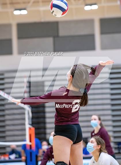Thumbnail 1 in Mountain Island Charter vs East Wake Academy (NCHSAA 1A Finals) (1 of 2 - the game) photogallery.