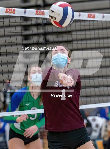 Thumbnail 3 in Mountain Island Charter vs East Wake Academy (NCHSAA 1A Finals) (1 of 2 - the game) photogallery.