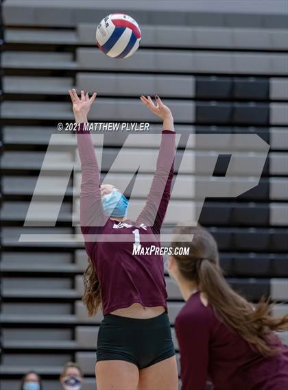 Thumbnail 3 in Mountain Island Charter vs East Wake Academy (NCHSAA 1A Finals) (1 of 2 - the game) photogallery.