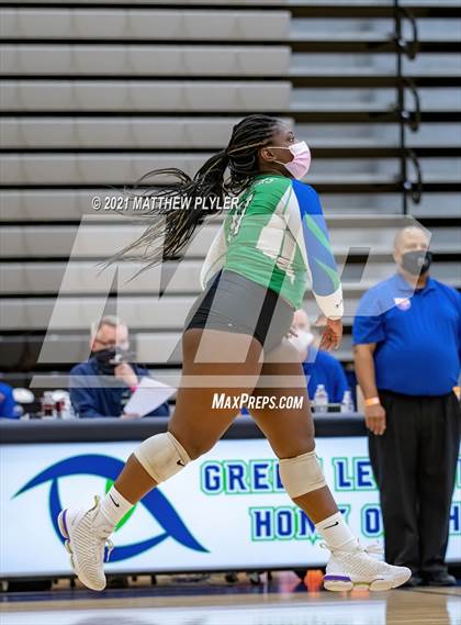 Thumbnail 2 in Mountain Island Charter vs East Wake Academy (NCHSAA 1A Finals) (1 of 2 - the game) photogallery.