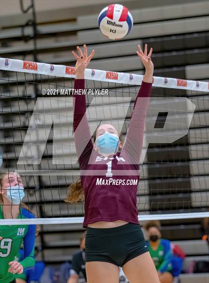 Thumbnail 3 in Mountain Island Charter vs East Wake Academy (NCHSAA 1A Finals) (1 of 2 - the game) photogallery.