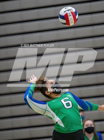 Thumbnail 1 in Mountain Island Charter vs East Wake Academy (NCHSAA 1A Finals) (1 of 2 - the game) photogallery.