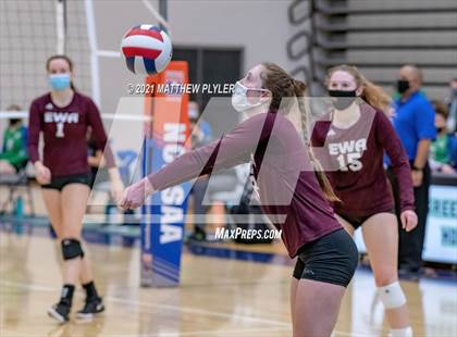 Thumbnail 3 in Mountain Island Charter vs East Wake Academy (NCHSAA 1A Finals) (1 of 2 - the game) photogallery.