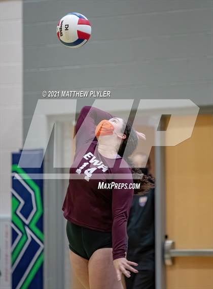 Thumbnail 3 in Mountain Island Charter vs East Wake Academy (NCHSAA 1A Finals) (1 of 2 - the game) photogallery.