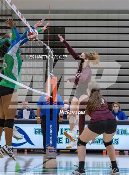 Thumbnail 3 in Mountain Island Charter vs East Wake Academy (NCHSAA 1A Finals) (1 of 2 - the game) photogallery.