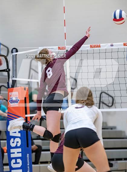 Thumbnail 3 in Mountain Island Charter vs East Wake Academy (NCHSAA 1A Finals) (1 of 2 - the game) photogallery.
