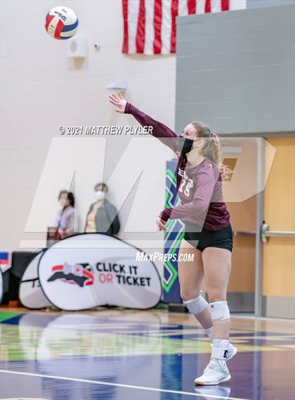 Thumbnail 2 in Mountain Island Charter vs East Wake Academy (NCHSAA 1A Finals) (1 of 2 - the game) photogallery.