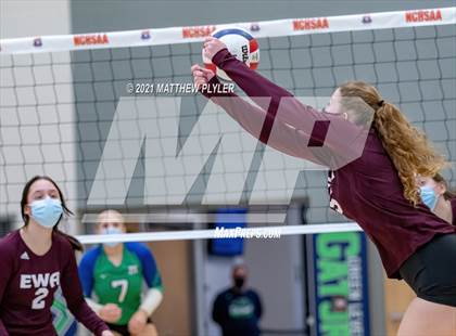 Thumbnail 1 in Mountain Island Charter vs East Wake Academy (NCHSAA 1A Finals) (1 of 2 - the game) photogallery.