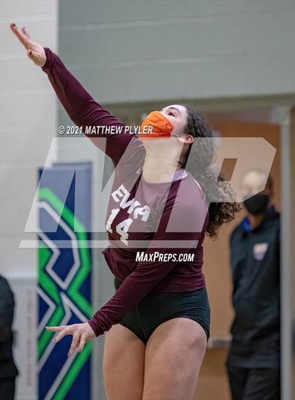 Thumbnail 1 in Mountain Island Charter vs East Wake Academy (NCHSAA 1A Finals) (1 of 2 - the game) photogallery.