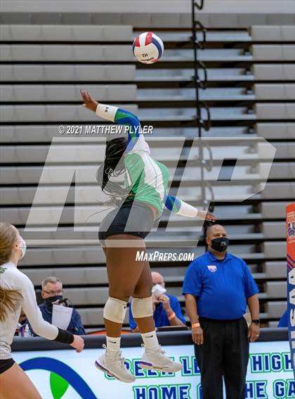 Thumbnail 1 in Mountain Island Charter vs East Wake Academy (NCHSAA 1A Finals) (1 of 2 - the game) photogallery.