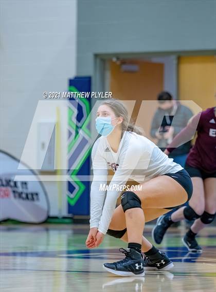 Thumbnail 2 in Mountain Island Charter vs East Wake Academy (NCHSAA 1A Finals) (1 of 2 - the game) photogallery.
