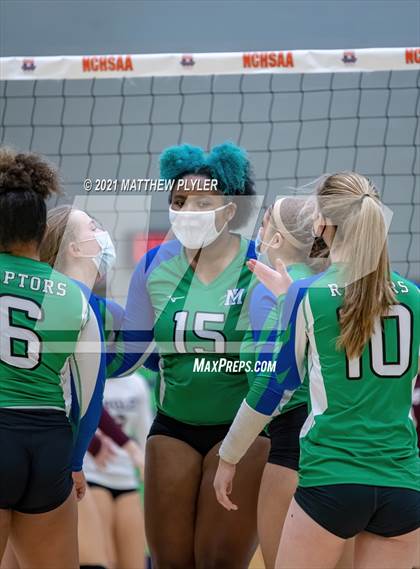 Thumbnail 2 in Mountain Island Charter vs East Wake Academy (NCHSAA 1A Finals) (1 of 2 - the game) photogallery.