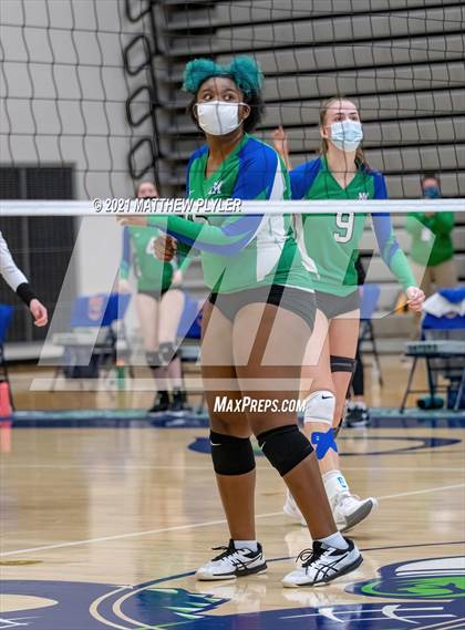 Thumbnail 3 in Mountain Island Charter vs East Wake Academy (NCHSAA 1A Finals) (1 of 2 - the game) photogallery.