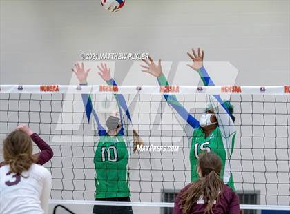 Thumbnail 2 in Mountain Island Charter vs East Wake Academy (NCHSAA 1A Finals) (1 of 2 - the game) photogallery.