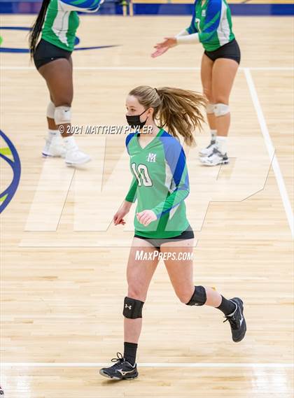 Thumbnail 3 in Mountain Island Charter vs East Wake Academy (NCHSAA 1A Finals) (1 of 2 - the game) photogallery.