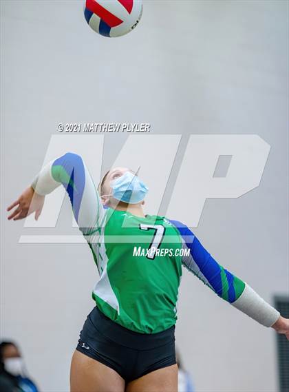 Thumbnail 1 in Mountain Island Charter vs East Wake Academy (NCHSAA 1A Finals) (1 of 2 - the game) photogallery.