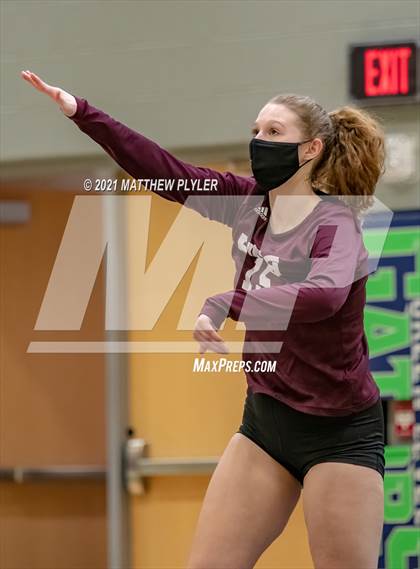Thumbnail 2 in Mountain Island Charter vs East Wake Academy (NCHSAA 1A Finals) (1 of 2 - the game) photogallery.