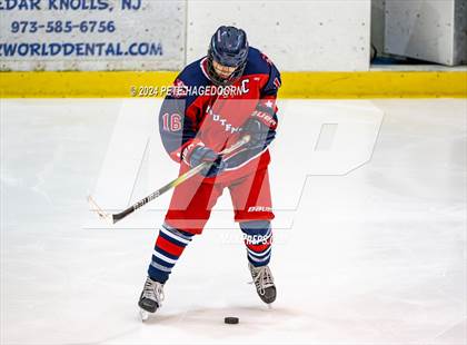 Thumbnail 1 in West Morris Mendham @ Bernard's (MCSSIHL Haloversen Cup Semi Final) photogallery.