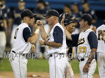 Thumbnail 2 in Victor vs Webster Thomas (Section 5 Class AA Semifinal) photogallery.