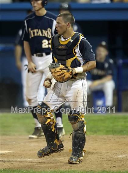 Thumbnail 3 in Victor vs Webster Thomas (Section 5 Class AA Semifinal) photogallery.