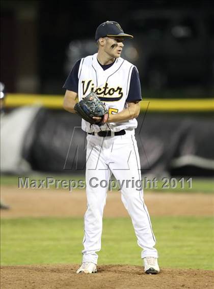 Thumbnail 2 in Victor vs Webster Thomas (Section 5 Class AA Semifinal) photogallery.