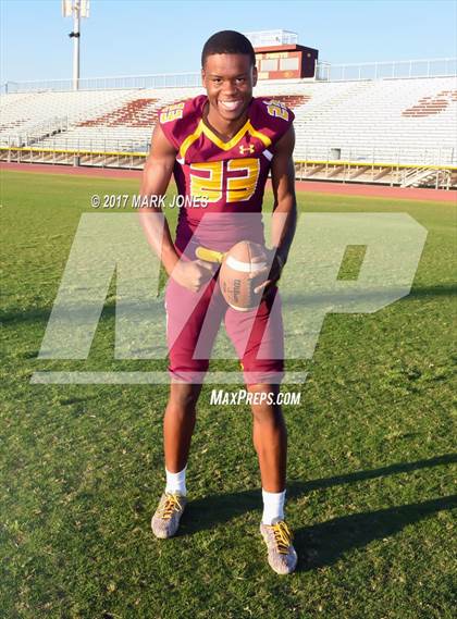 Thumbnail 2 in Mountain Pointe (Preseason Early Contenders Photo Shoot)  photogallery.