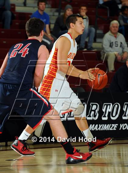 Thumbnail 3 in Mission Viejo vs. Viewpoint (MaxPreps Holiday Classic) photogallery.