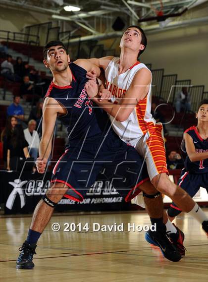 Thumbnail 3 in Mission Viejo vs. Viewpoint (MaxPreps Holiday Classic) photogallery.