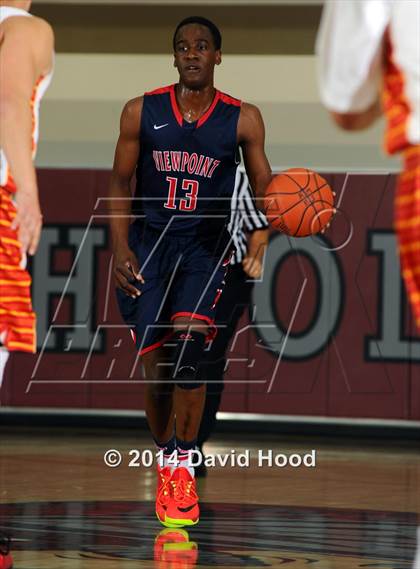 Thumbnail 1 in Mission Viejo vs. Viewpoint (MaxPreps Holiday Classic) photogallery.
