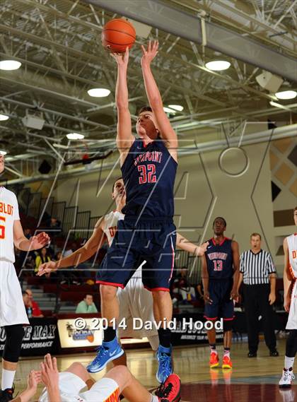 Thumbnail 2 in Mission Viejo vs. Viewpoint (MaxPreps Holiday Classic) photogallery.