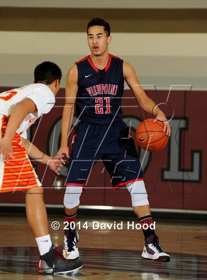 Thumbnail 1 in Mission Viejo vs. Viewpoint (MaxPreps Holiday Classic) photogallery.