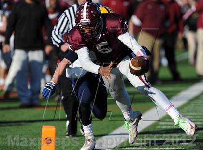 Thumbnail 2 in Hyde-Woodstock vs. St. Luke's (NEPSAC Dan Rorke Bowl) photogallery.