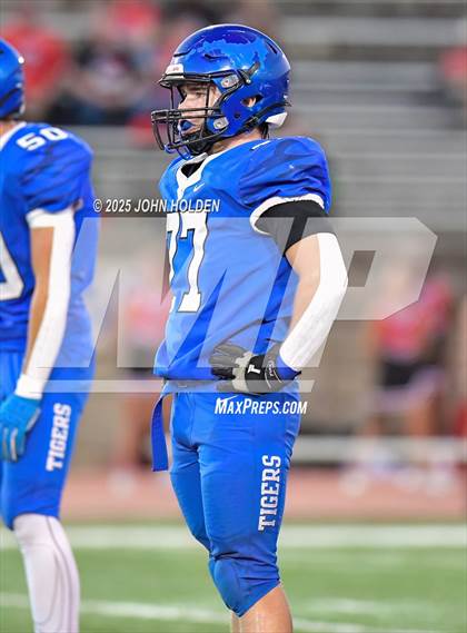 Thumbnail 2 in Luther @ Newkirk photogallery.