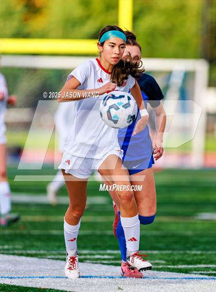 Thumbnail 3 in Union @ Tahoma (WIAA 4A District 3/4 Round 1) photogallery.