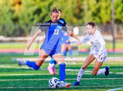 Thumbnail 3 in Union @ Tahoma (WIAA 4A District 3/4 Round 1) photogallery.