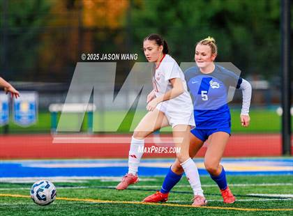 Thumbnail 3 in Union @ Tahoma (WIAA 4A District 3/4 Round 1) photogallery.