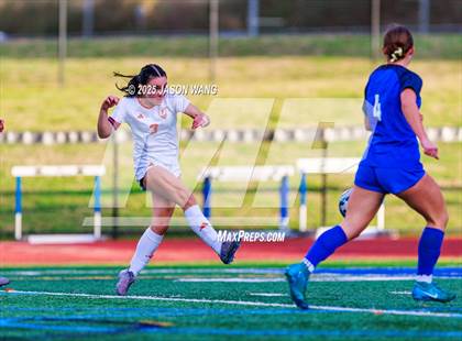 Thumbnail 3 in Union @ Tahoma (WIAA 4A District 3/4 Round 1) photogallery.