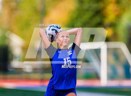 Thumbnail 3 in Union @ Tahoma (WIAA 4A District 3/4 Round 1) photogallery.