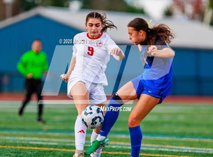 Thumbnail 2 in Union @ Tahoma (WIAA 4A District 3/4 Round 1) photogallery.