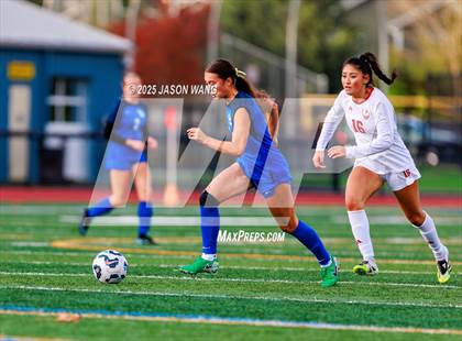 Thumbnail 1 in Union @ Tahoma (WIAA 4A District 3/4 Round 1) photogallery.