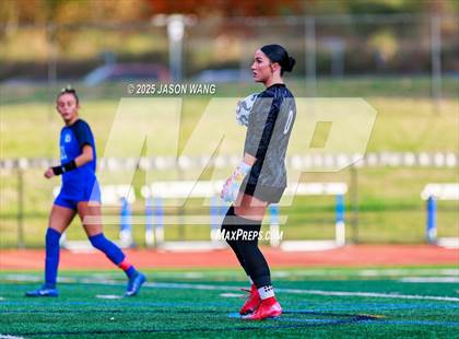 Thumbnail 2 in Union @ Tahoma (WIAA 4A District 3/4 Round 1) photogallery.