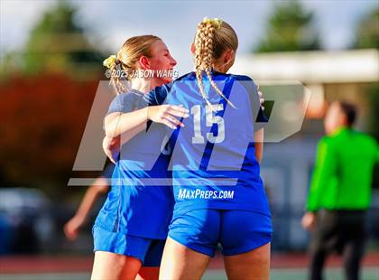 Thumbnail 2 in Union @ Tahoma (WIAA 4A District 3/4 Round 1) photogallery.