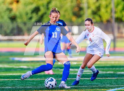 Thumbnail 1 in Union @ Tahoma (WIAA 4A District 3/4 Round 1) photogallery.