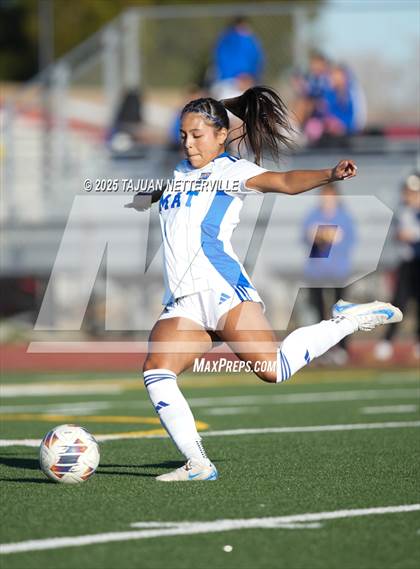 Thumbnail 1 in Bishop Amat @ Paraclete photogallery.